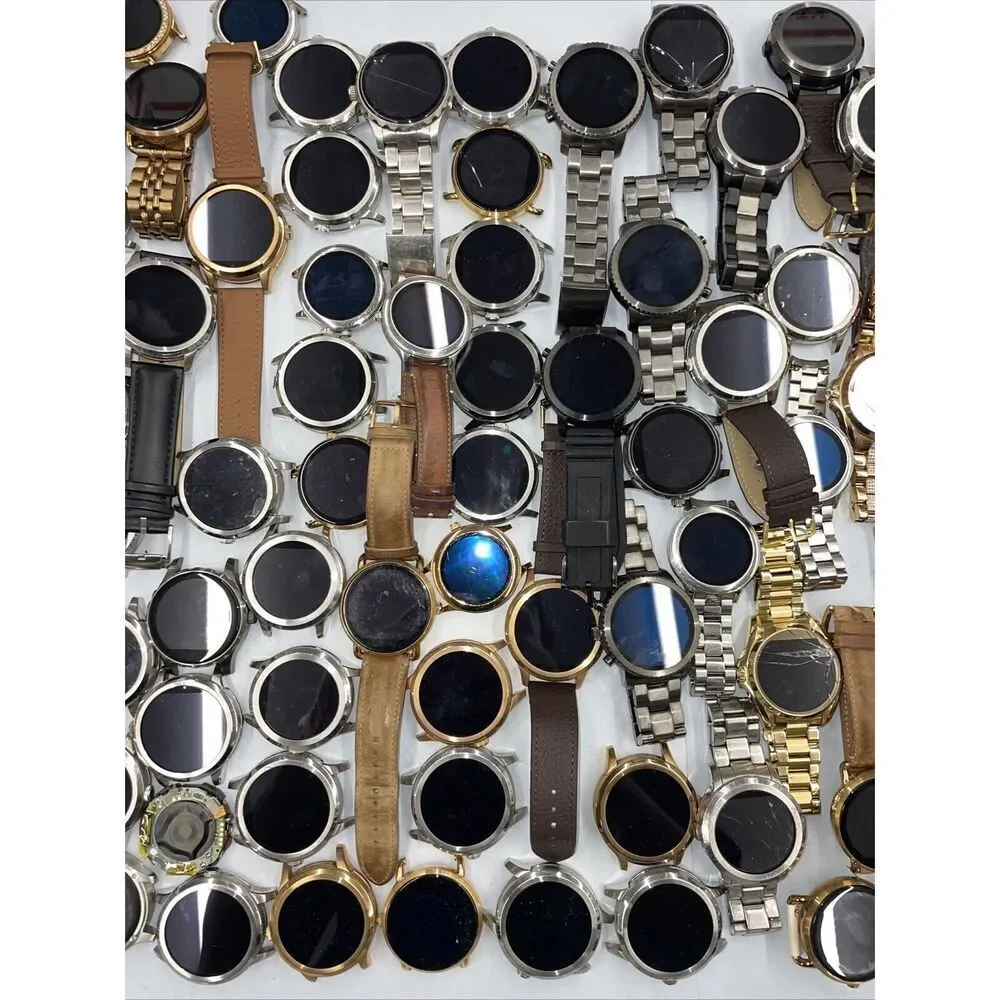Wholesale watch lot of Michael Kors Gen 3 Smart Watch esQty 100 Sku LAN31
